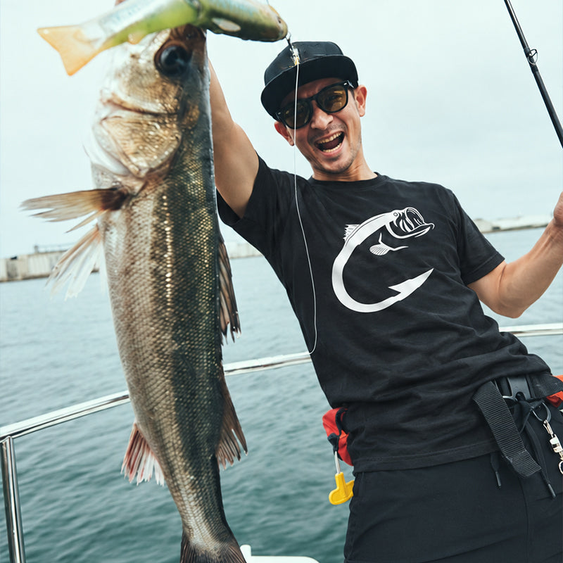 Creative Bass Fish Hook Pattern Combed Cotton T-Shirt