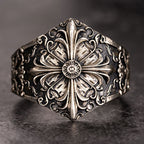 Trendy Silver Iris-Patterned Ring